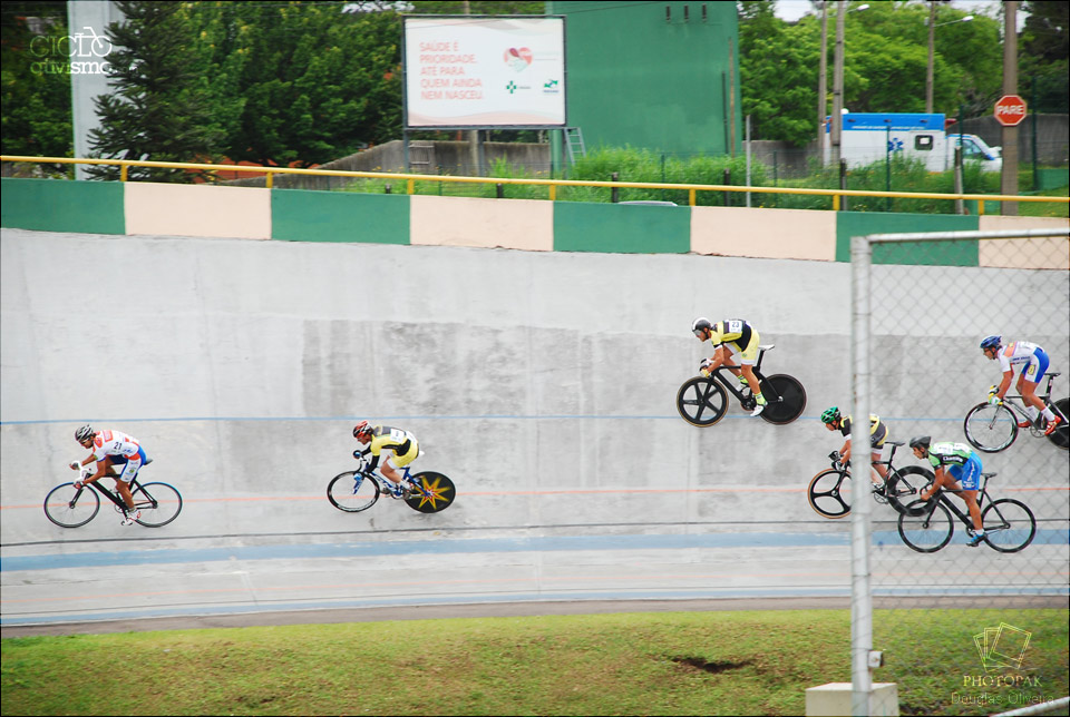 35° Campeonato Paranaense de Pista / Álbuns 1, 2, 3 e 4.