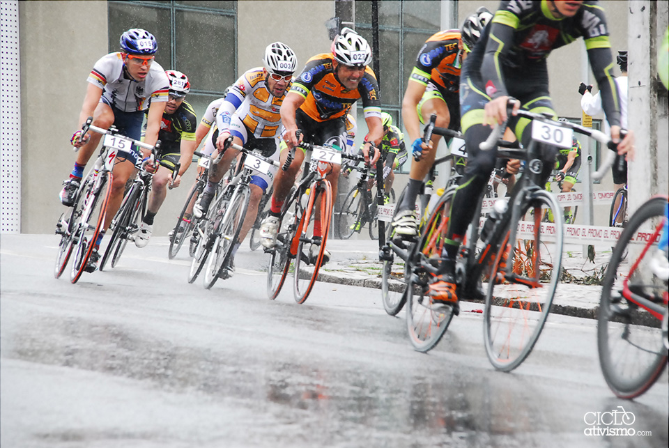 Elite Masc- CIRCUITO BATEL DE CICLISMO 2015 – Etapa Dezembro