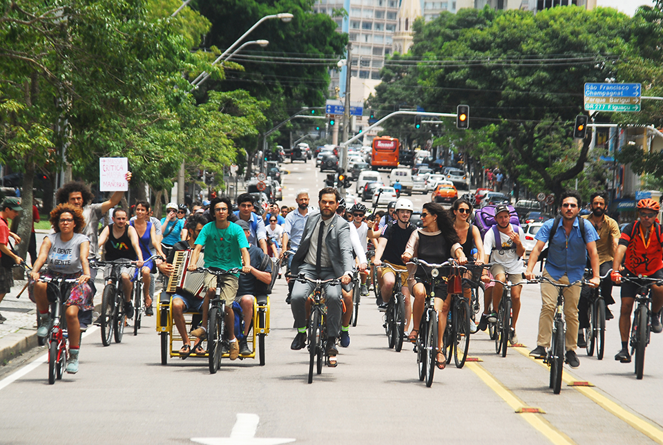 Pedalada da posse na Assembleia Legislativa do Paraná do Goura Deputado Estadual