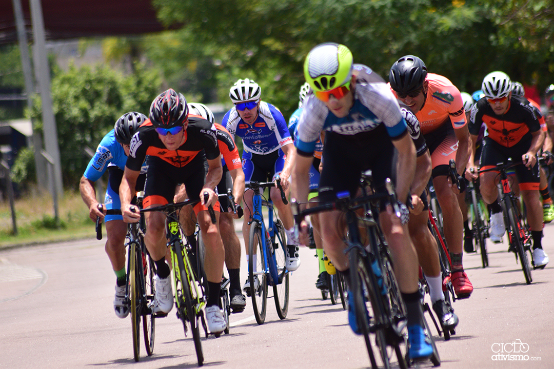 5 ª parte de 6 – LARGADA DAS 11H30  Copa Curitiba Adir Romeo de Ciclismo – ESTRADA 12/12/2021