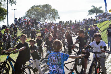 Parte 1 de 3 – Mega Econtro de Bikes – ParandoCWB 20/07/2025